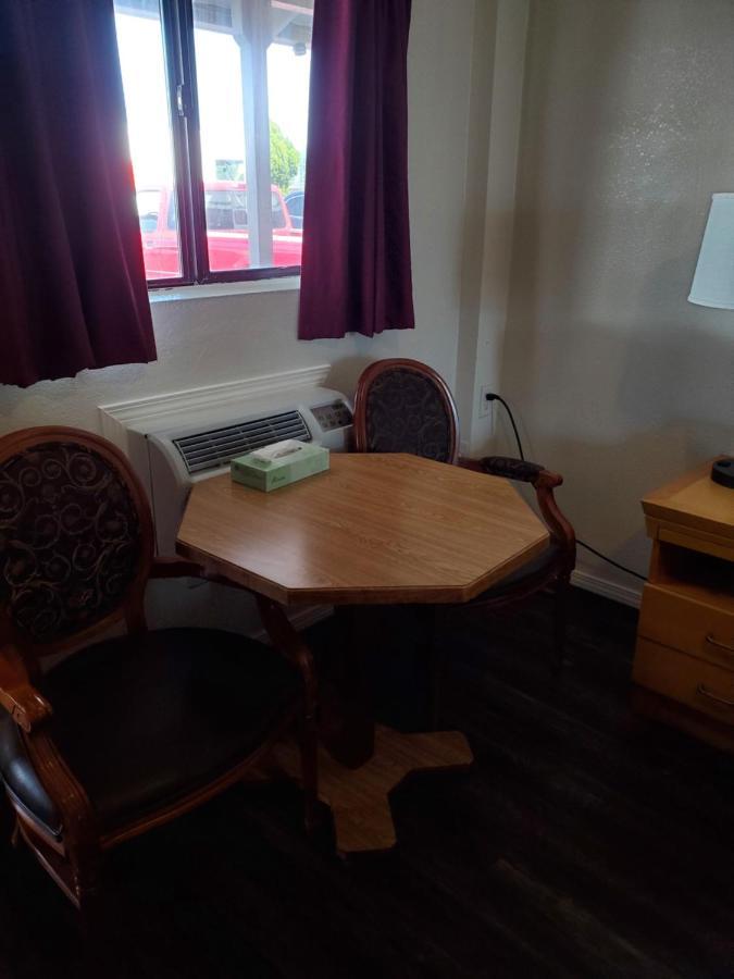 Ontario Inn エクステリア 写真