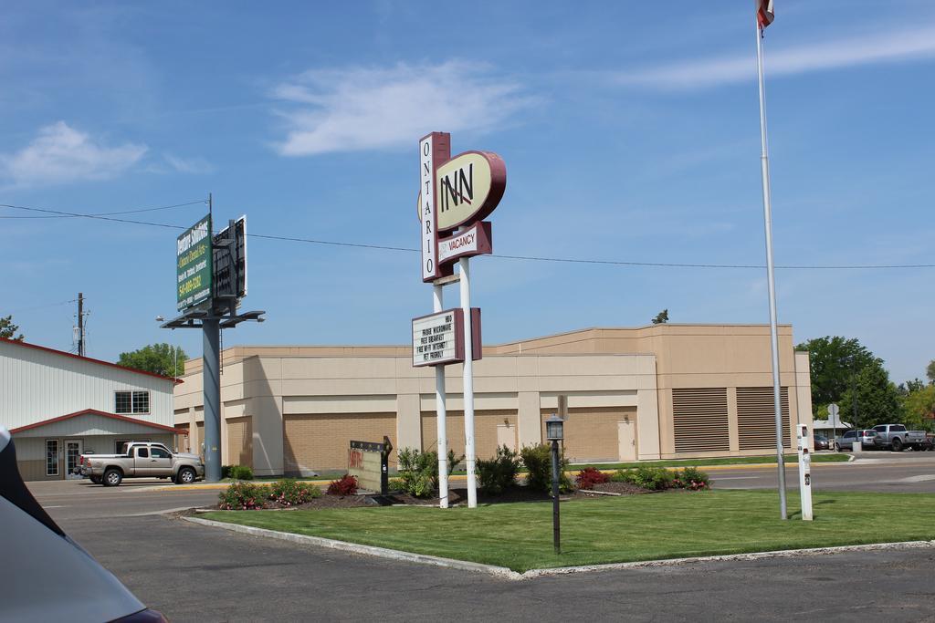 Ontario Inn エクステリア 写真