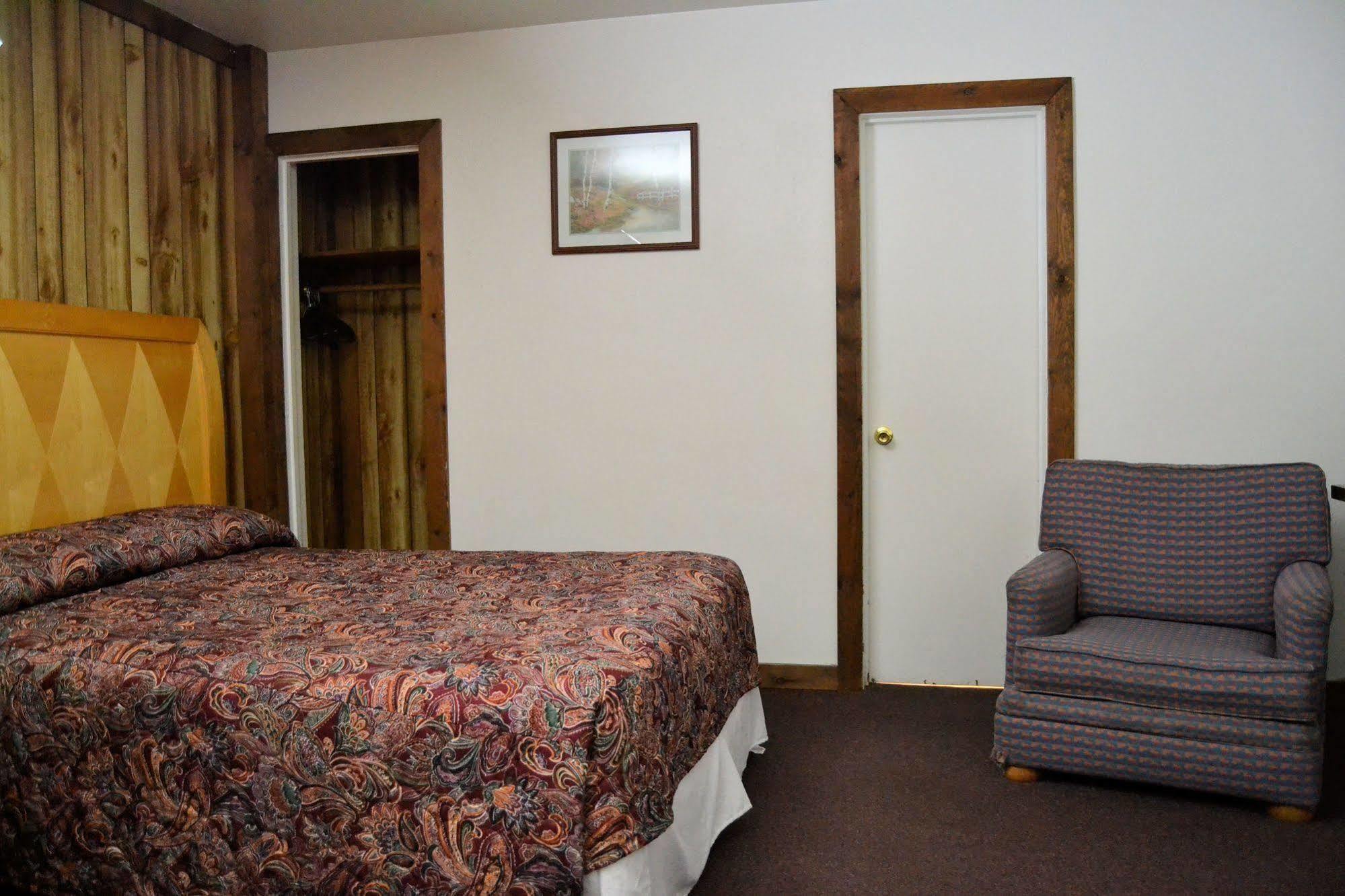 Ontario Inn エクステリア 写真