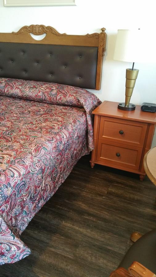 Ontario Inn エクステリア 写真